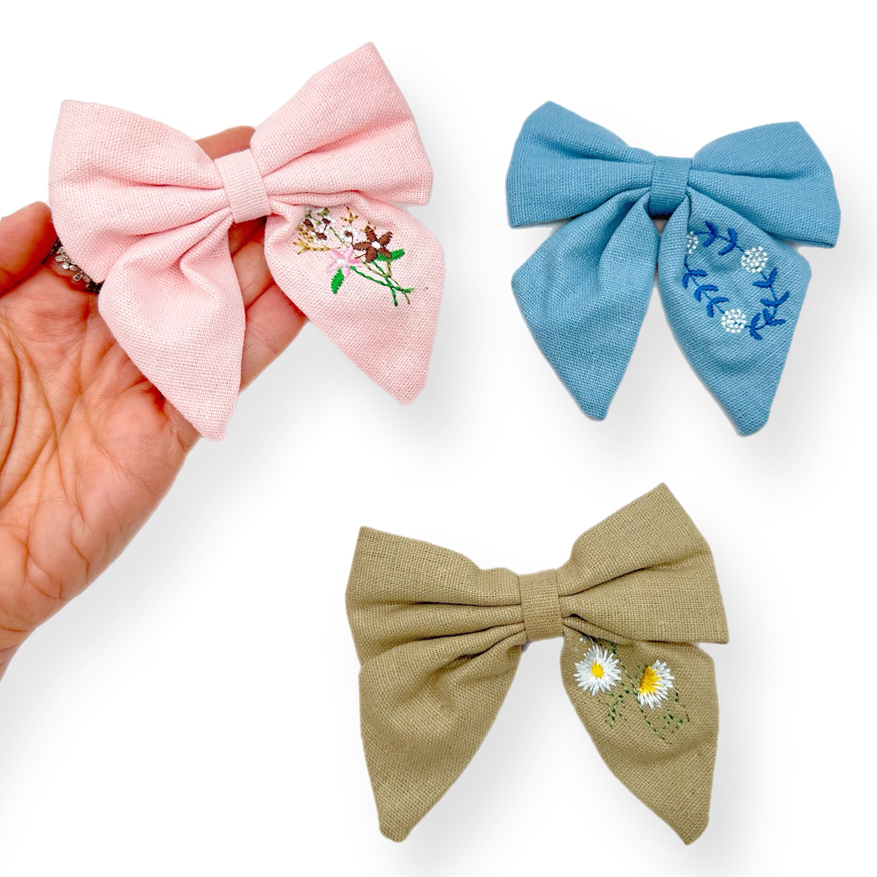 Linen Embroidered Sailor Bows