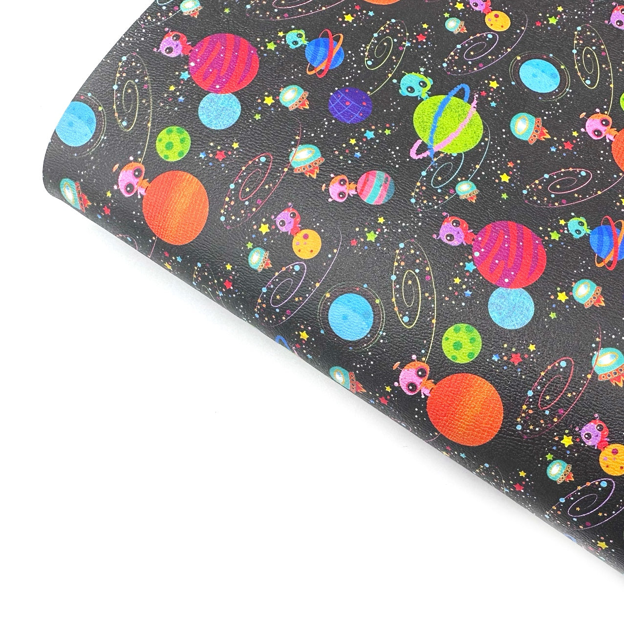 Oh No, a Cute Alien Premium Faux Leather Fabric Sheets