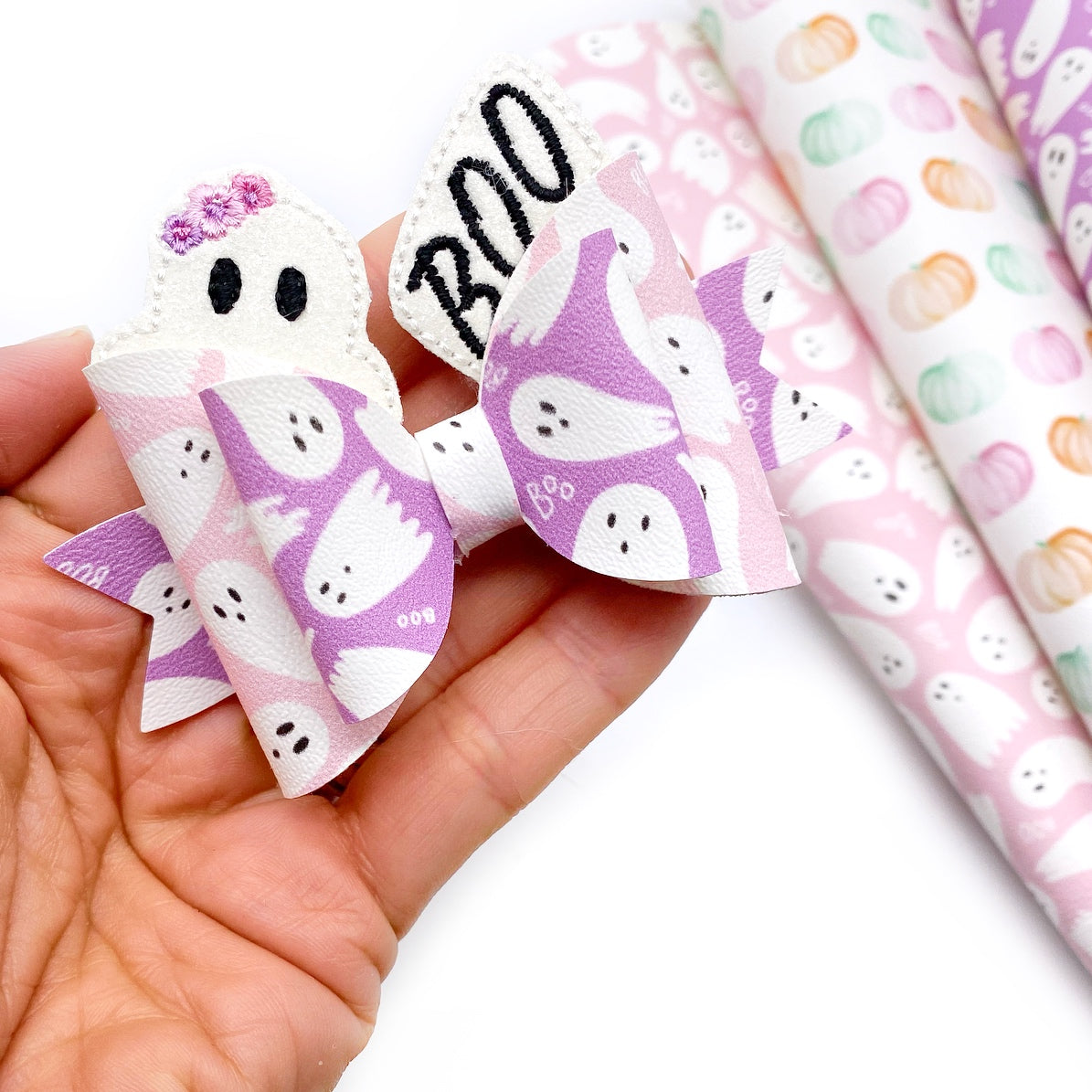 Cute Ghost & Boo Glittery Loop Pops