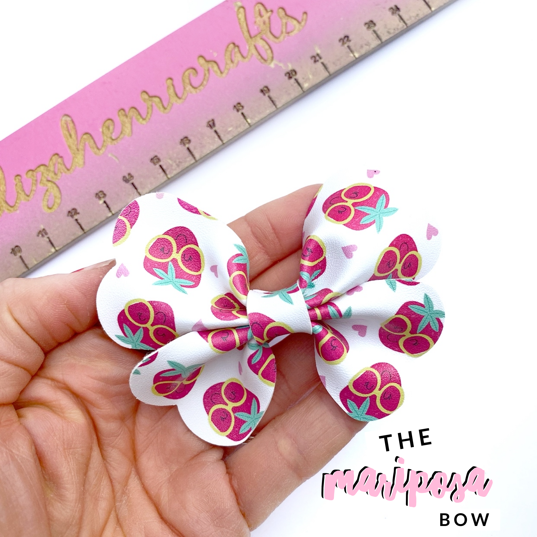 The Mariposa Pinch Bow Template
