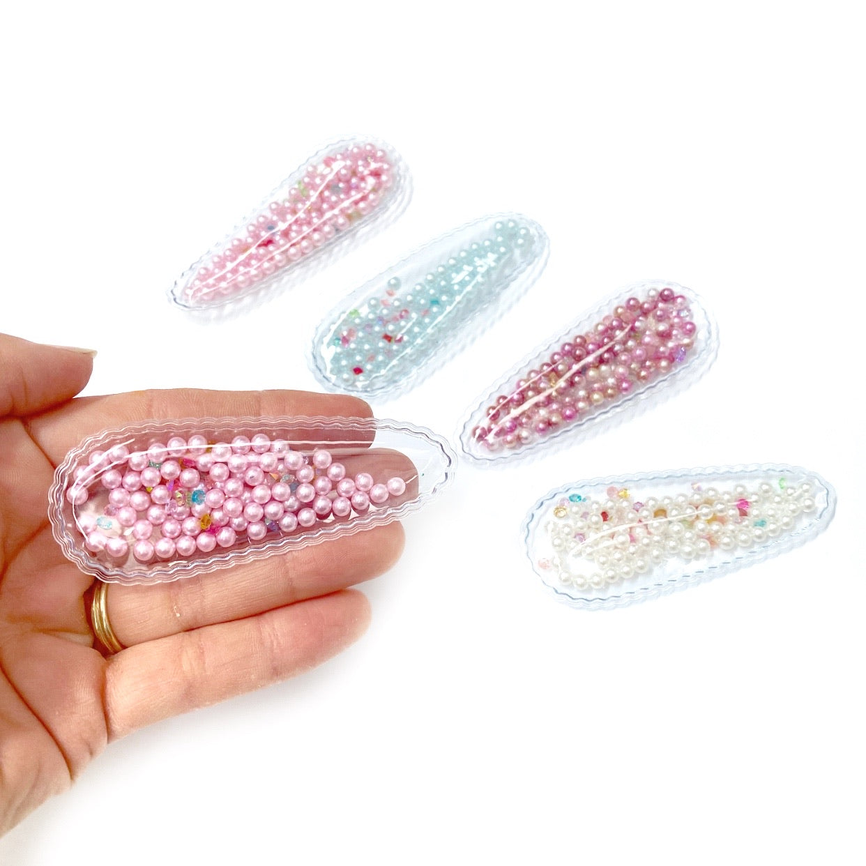 Pearls & Jewels Filled Shaker Snap Clips- Large Size