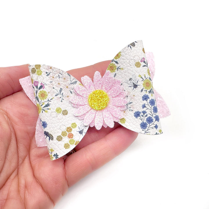 Dainty Daisy Bloom Flower Clip Die Cutter- PRE ORDER