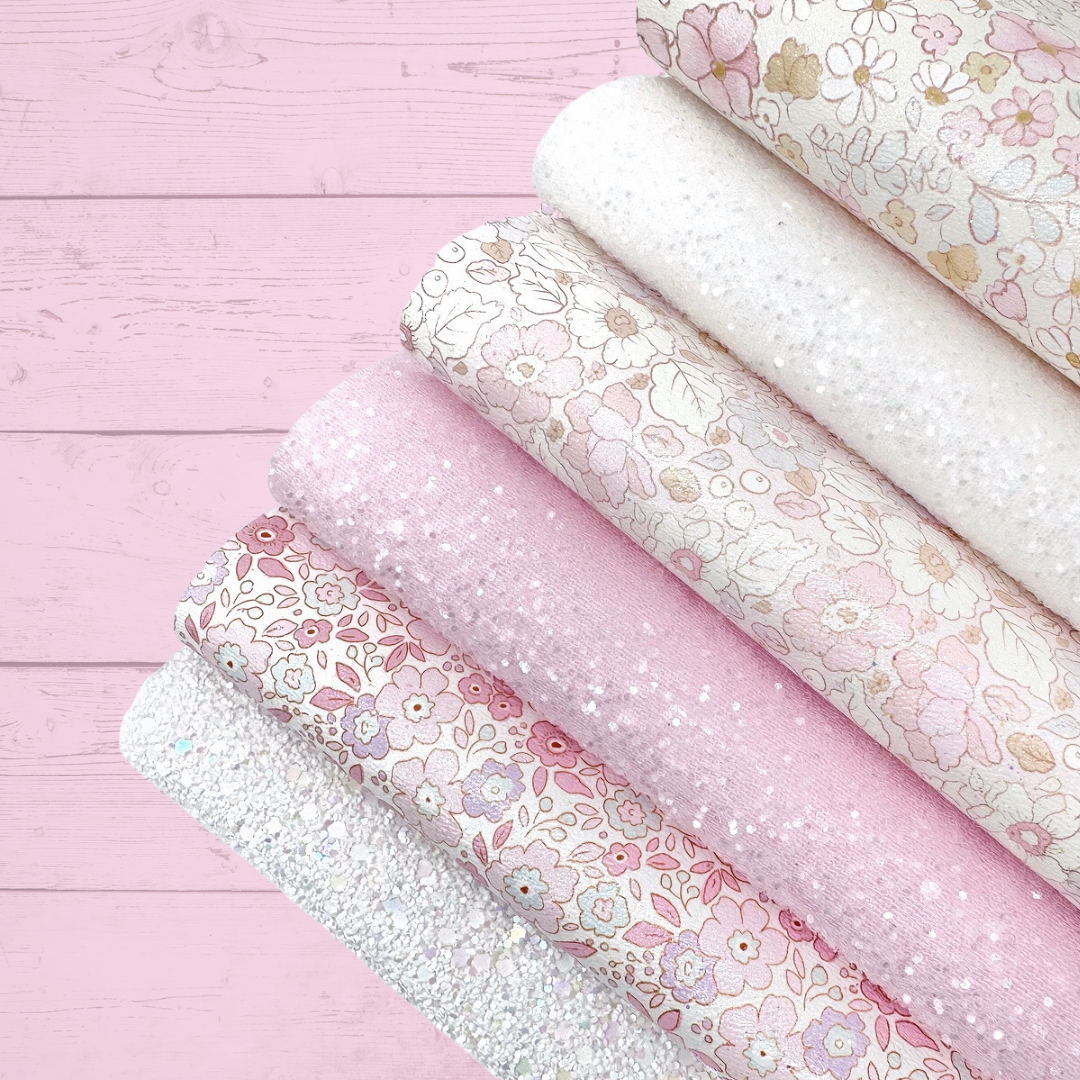 Ditsy Florals Featured Fabric Pack
