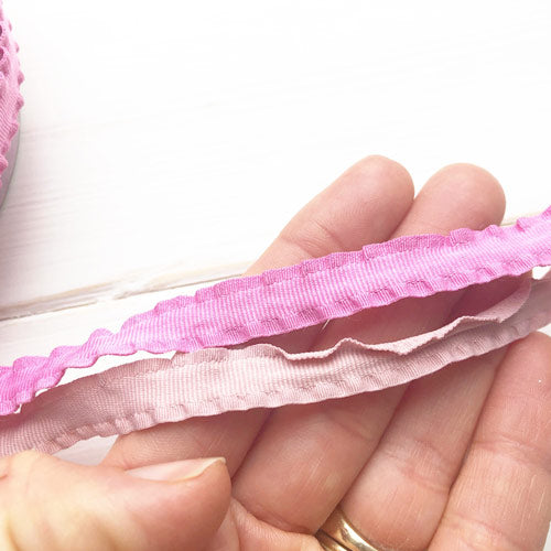 Frilly Ruffle Edge Grosgrain Ribbon 3/8'' 10mm